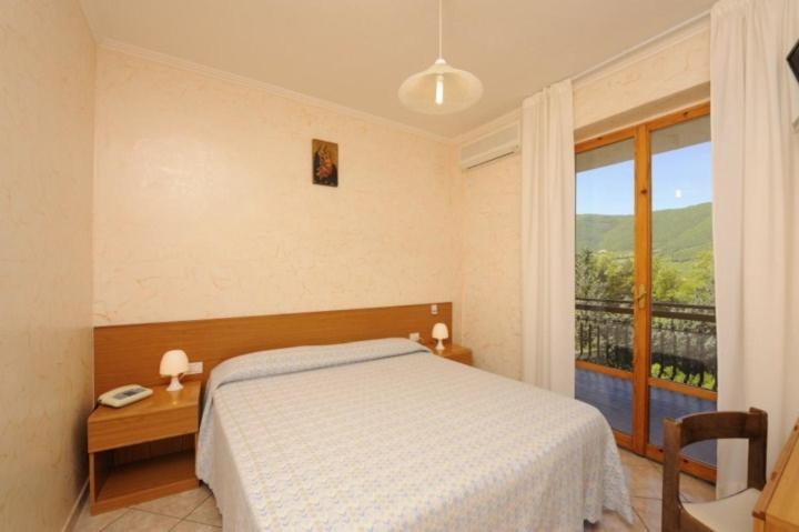 Hotel Europa Norcia Phòng bức ảnh